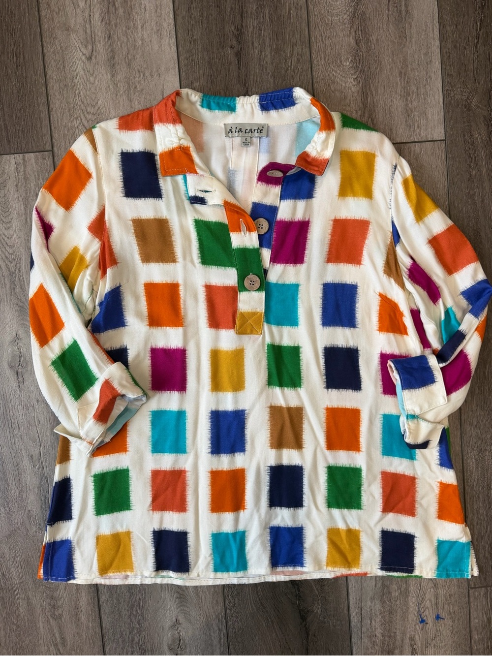 a la carte White Tunic with Multicolor Square Print